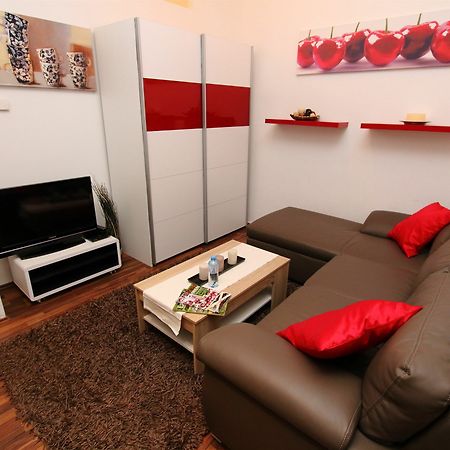 Checkvienna - Waehringer Strasse Apartment Exterior foto